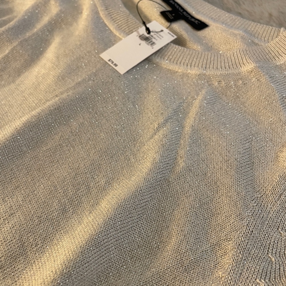 Banana Republic NWT Light Silver Metallic Shimmer Sweater – Size Large